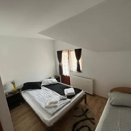 Casa Ariana